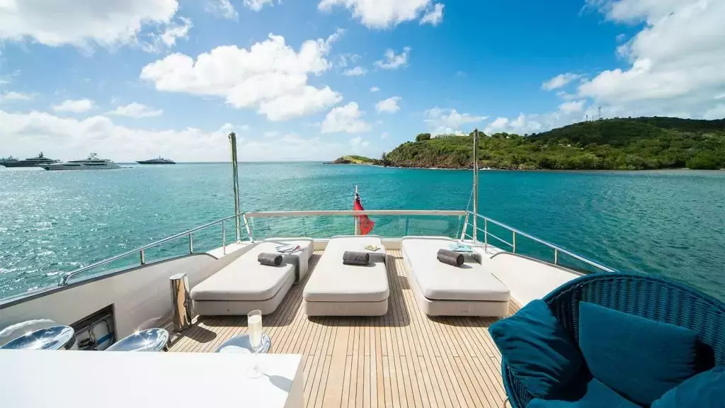 Akula by Sanlorenzo - Special Offer for a private Motor Yacht Charter in Gustavia with a crew