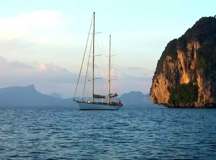 Aventure by Custom Made - Special Offer for a private Motor Sailer Rental in Komodo with a crew
