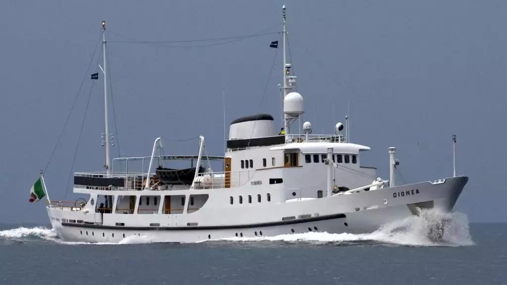 Dionea by C.N. Felszegi - Special Offer for a private Superyacht Rental in St Tropez with a crew