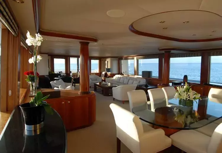 Dona Lola by Westport - Special Offer for a private Superyacht Charter in St Georges with a crew