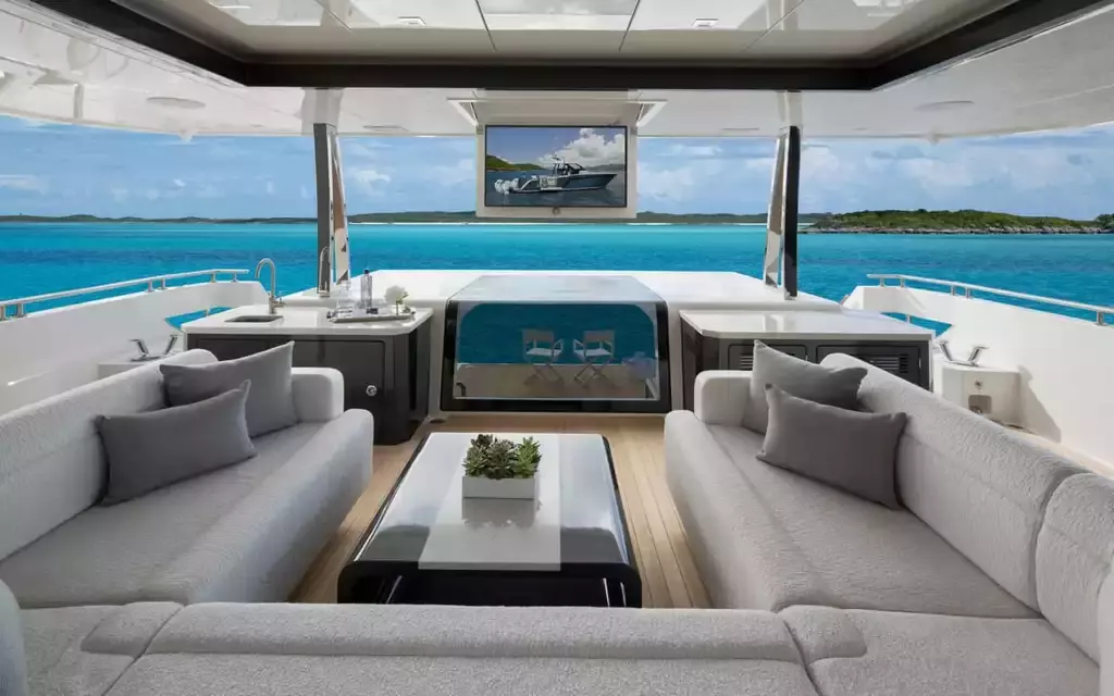 Entrepreneur by Ocean Alexander - Special Offer for a private Superyacht Charter in Virgin Gorda with a crew