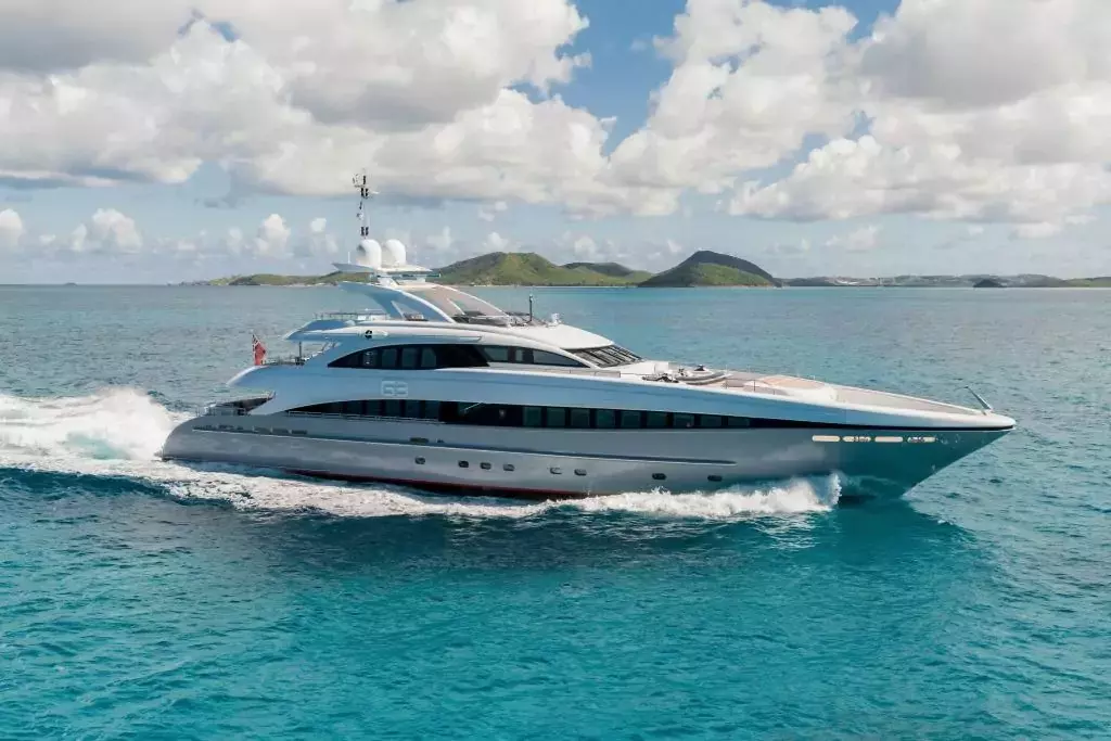 G3 by Heesen - Special Offer for a private Superyacht Charter in Fort-de-France with a crew