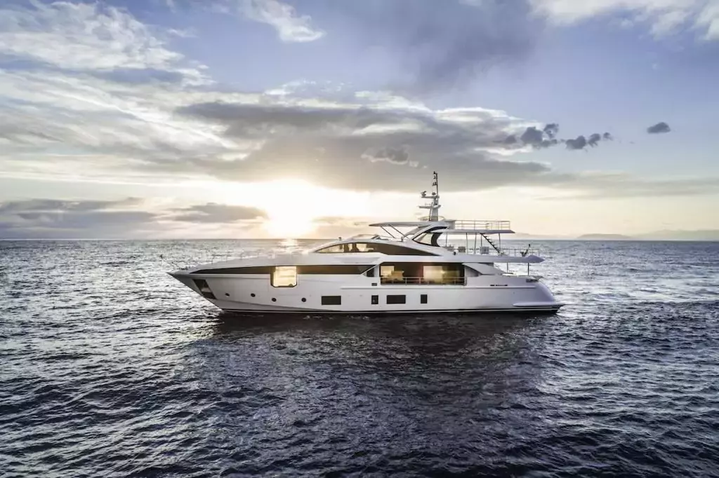 Heed by Azimut - Top rates for a Charter of a private Superyacht in Croatia