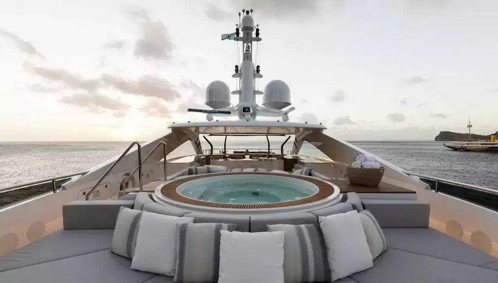 Laurentia by Heesen - Top rates for a Charter of a private Superyacht in Guadeloupe