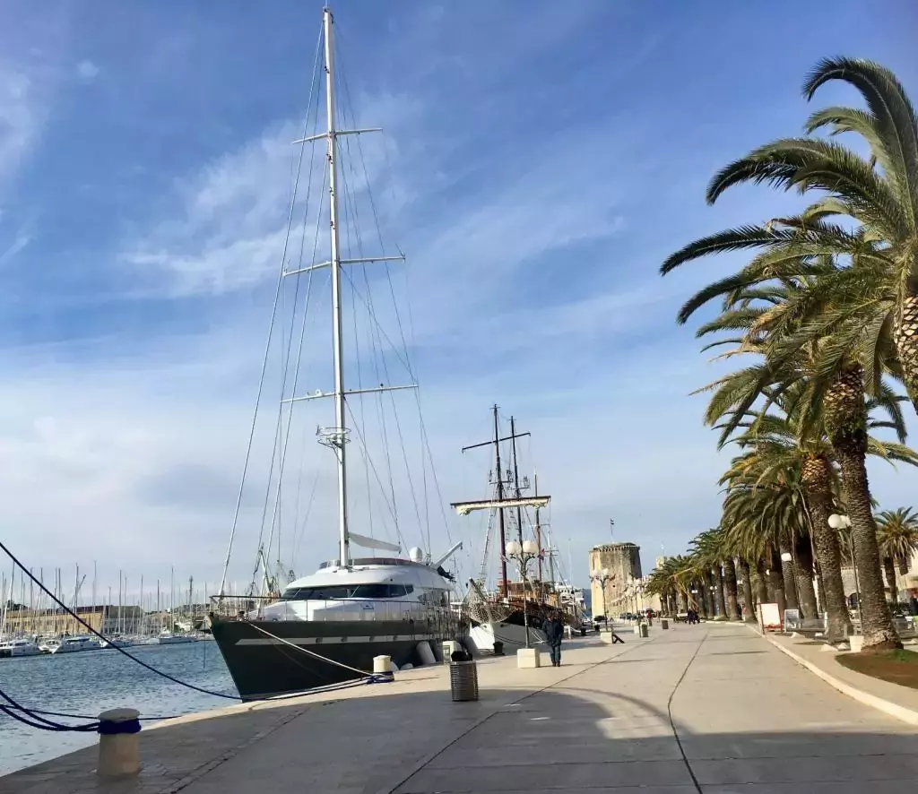 San Limi by CMB Yachts - Top rates for a Rental of a private Motor Sailer in Croatia
