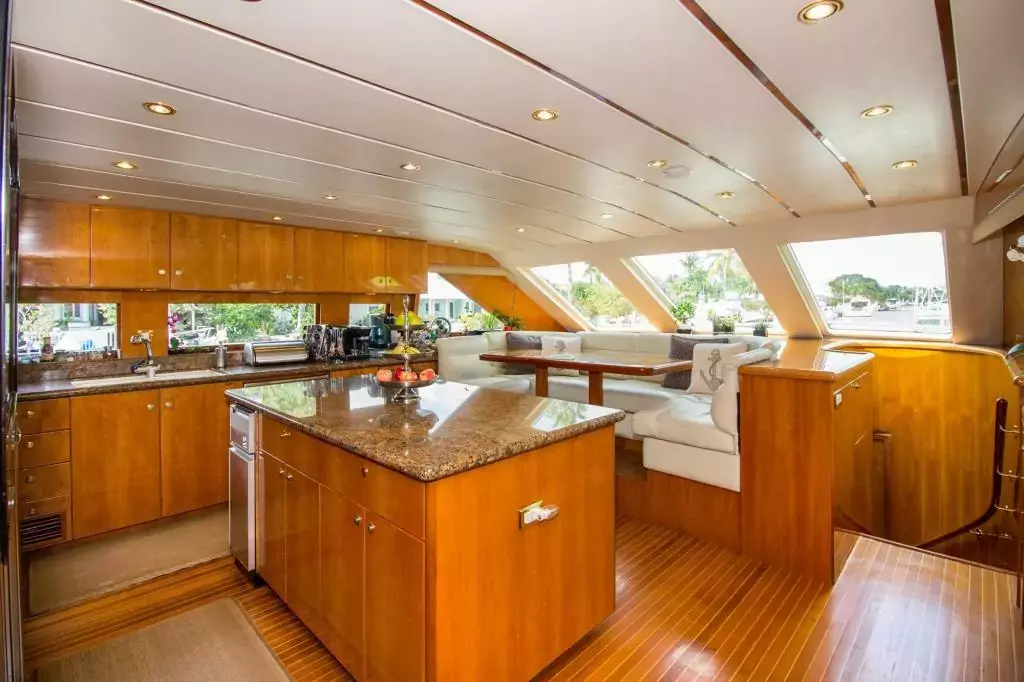 Sanctuary by Hargrave - Special Offer for a private Motor Yacht Charter in Simpson Bay with a crew