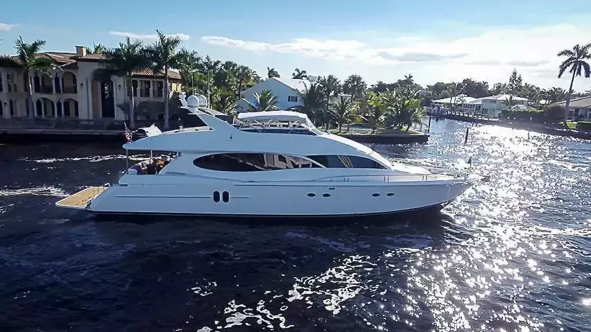 Sweetwater by Lazzara - Special Offer for a private Motor Yacht Charter in Gros Islet with a crew