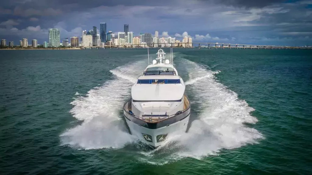 Troca One by Versilcraft - Special Offer for a private Motor Yacht Charter in Simpson Bay with a crew