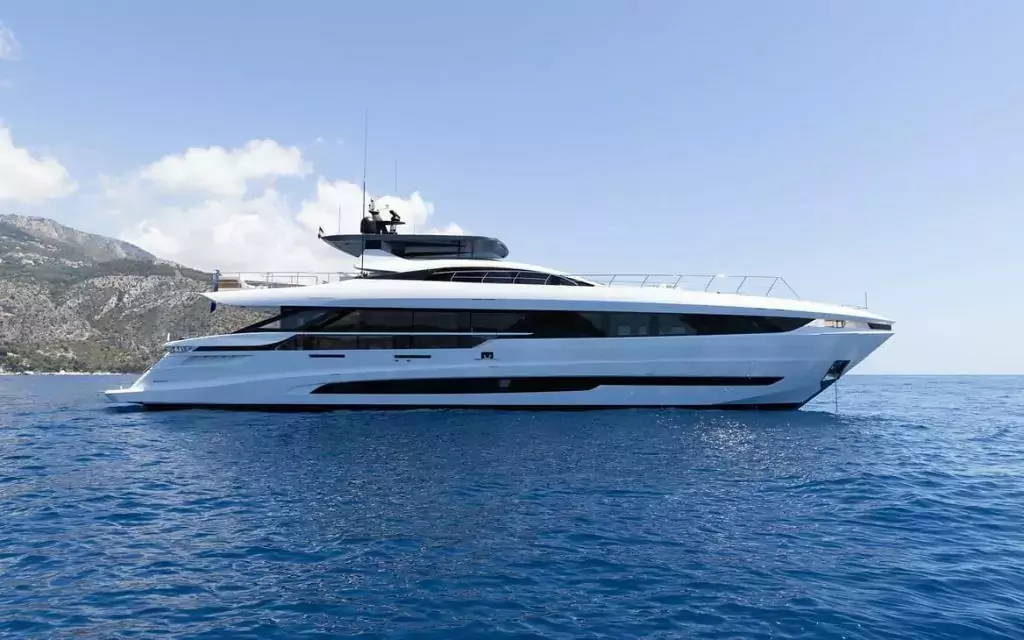 Dopamine by Mangusta - Special Offer for a private Superyacht Charter in Harbour Island with a crew
