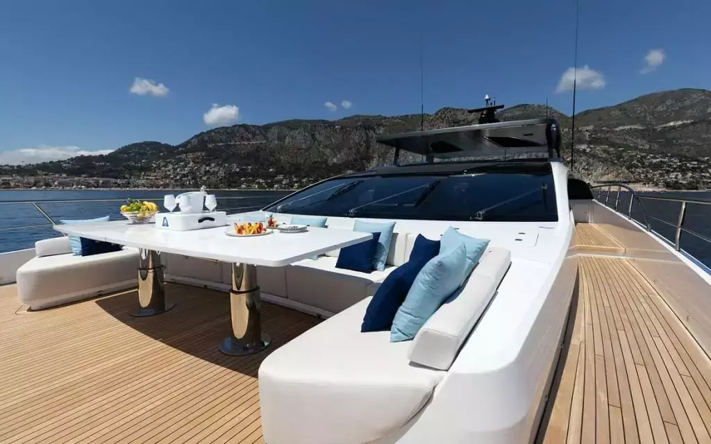 Dopamine by Mangusta - Special Offer for a private Superyacht Charter in Exuma with a crew