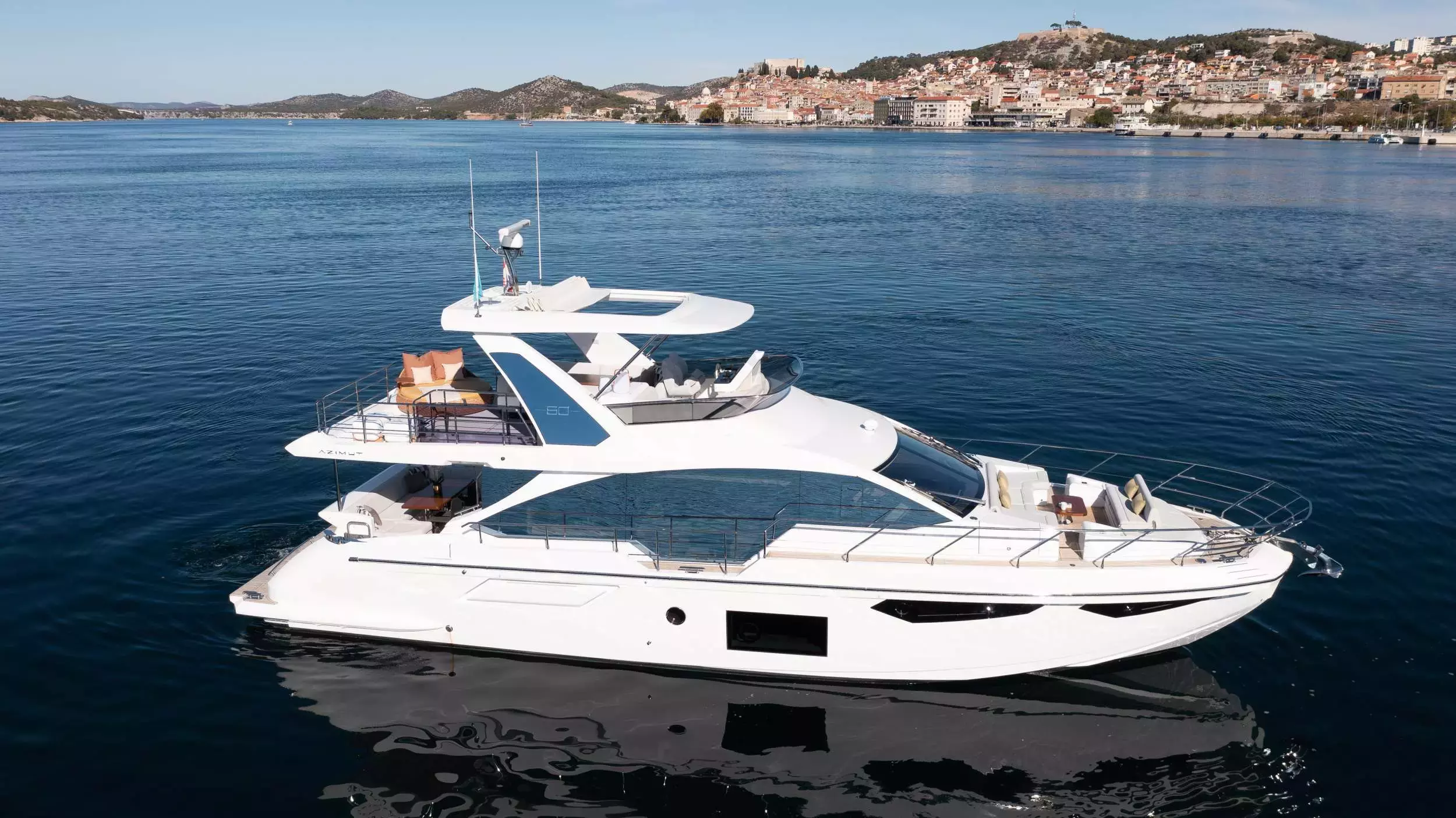Alibaba by Azimut - Special Offer for a private Motor Yacht Charter in Split with a crew
