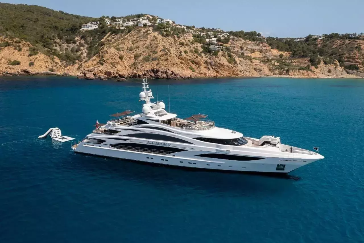 Illusion V by Benetti - Special Offer for a private Superyacht Rental in St Tropez with a crew