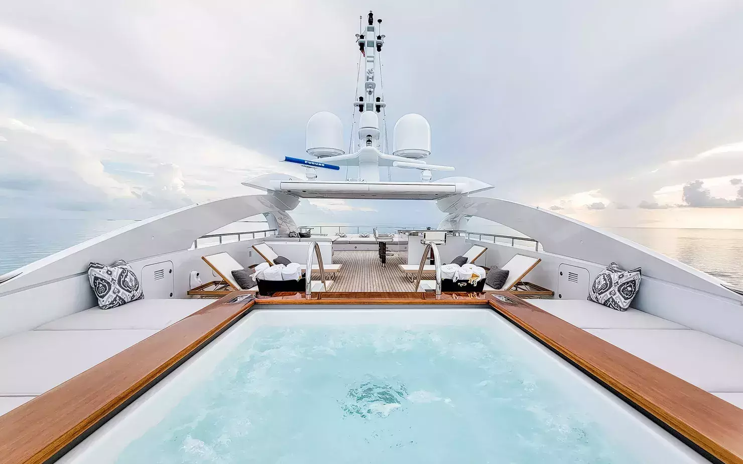 Knight by Heesen - Special Offer for a private Superyacht Rental in Auckland with a crew