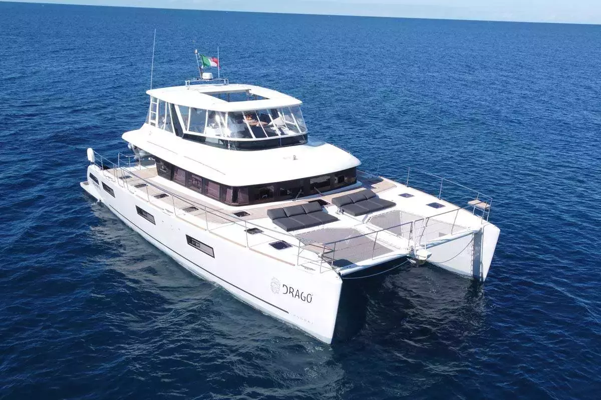 Drago by Lagoon - Top rates for a Charter of a private Power Catamaran in Italy