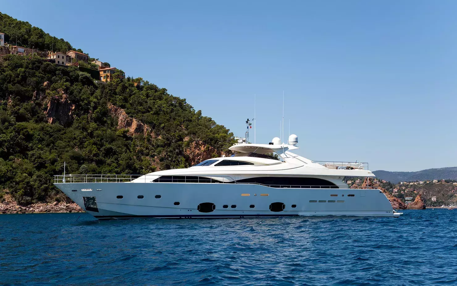 Robusto by Ferretti - Top rates for a Charter of a private Superyacht in France
