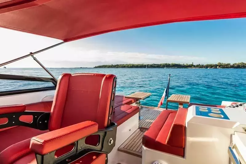 Get Lucky by Mazu - Special Offer for a private Power Boat Charter in Cannes with a crew