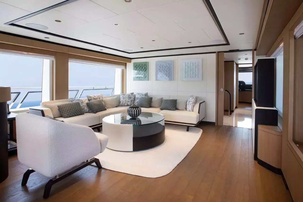 Olivia by Majesty Yachts - Special Offer for a private Superyacht Charter in St Thomas with a crew