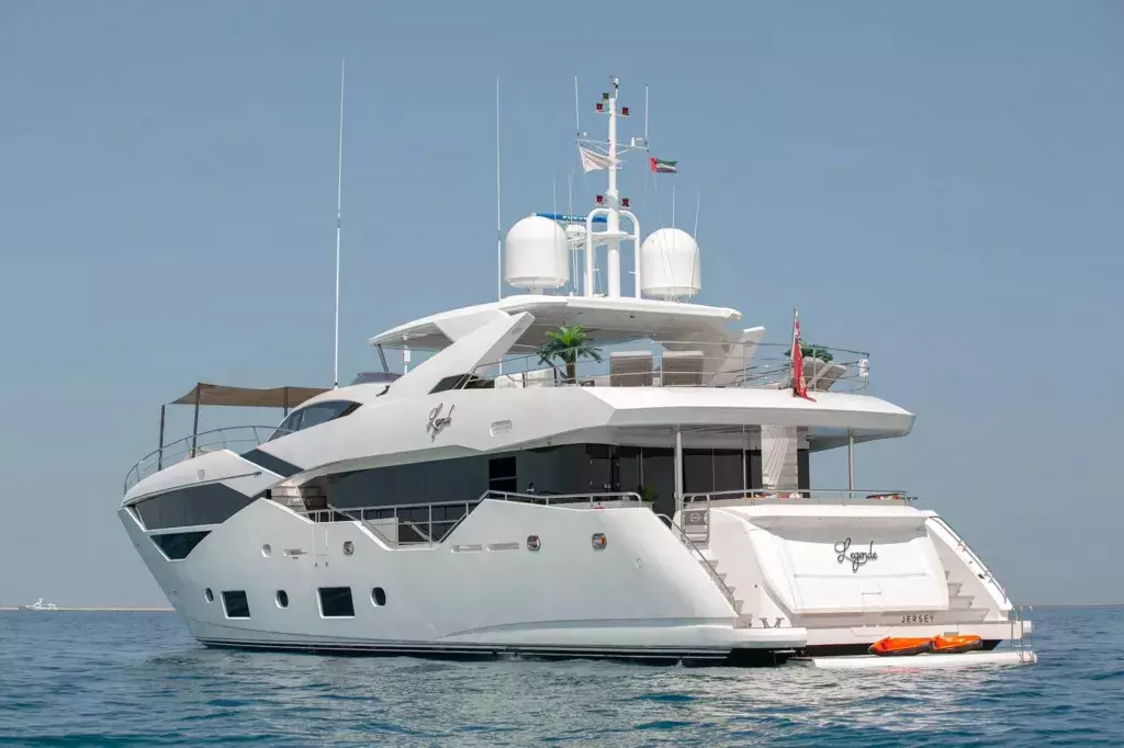 Legende by Sunseeker - Top rates for a Rental of a private Superyacht in Kuwait