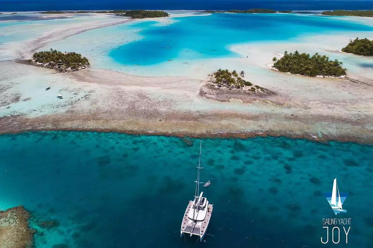 Joy II by Lagoon - Top rates for a Rental of a private Luxury Catamaran in French Polynesia