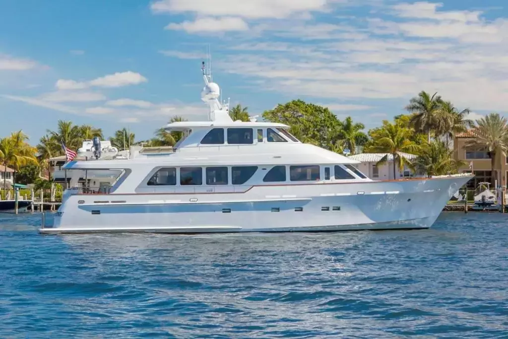 Anndrianna by Rayburn - Special Offer for a private Motor Yacht Charter in Nassau with a crew