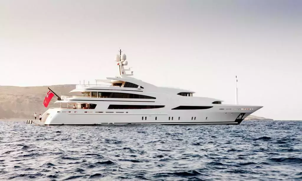 St David by Benetti - Special Offer for a private Superyacht Charter in Saint Francois with a crew