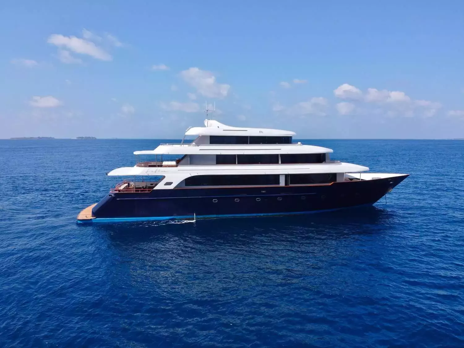 Safira by Custom Made - Top rates for a Charter of a private Superyacht in Seychelles