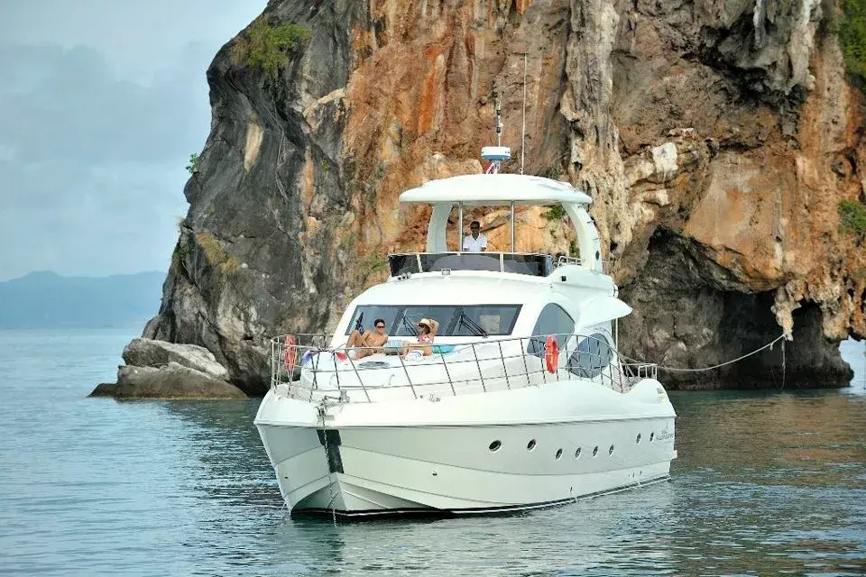 Lady Kathryn by Lamberti - Top rates for a Charter of a private Motor Yacht in Seychelles