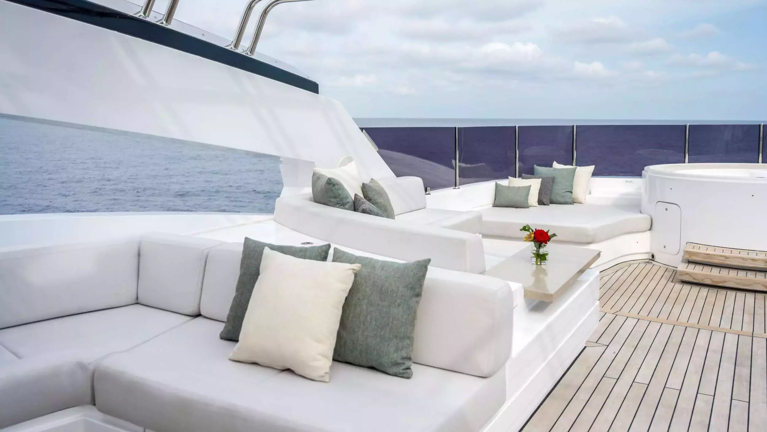 Navis One by Gentech - Top rates for a Charter of a private Superyacht in Seychelles