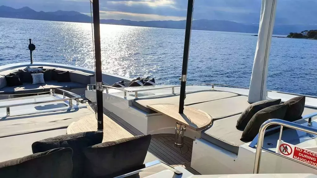 Awol by Sanlorenzo - Special Offer for a private Superyacht Charter in Boka Bay with a crew