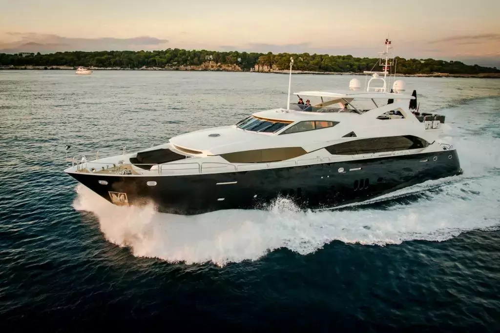 Black and White by Sunseeker - Special Offer for a private Motor Yacht Charter in Corsica with a crew
