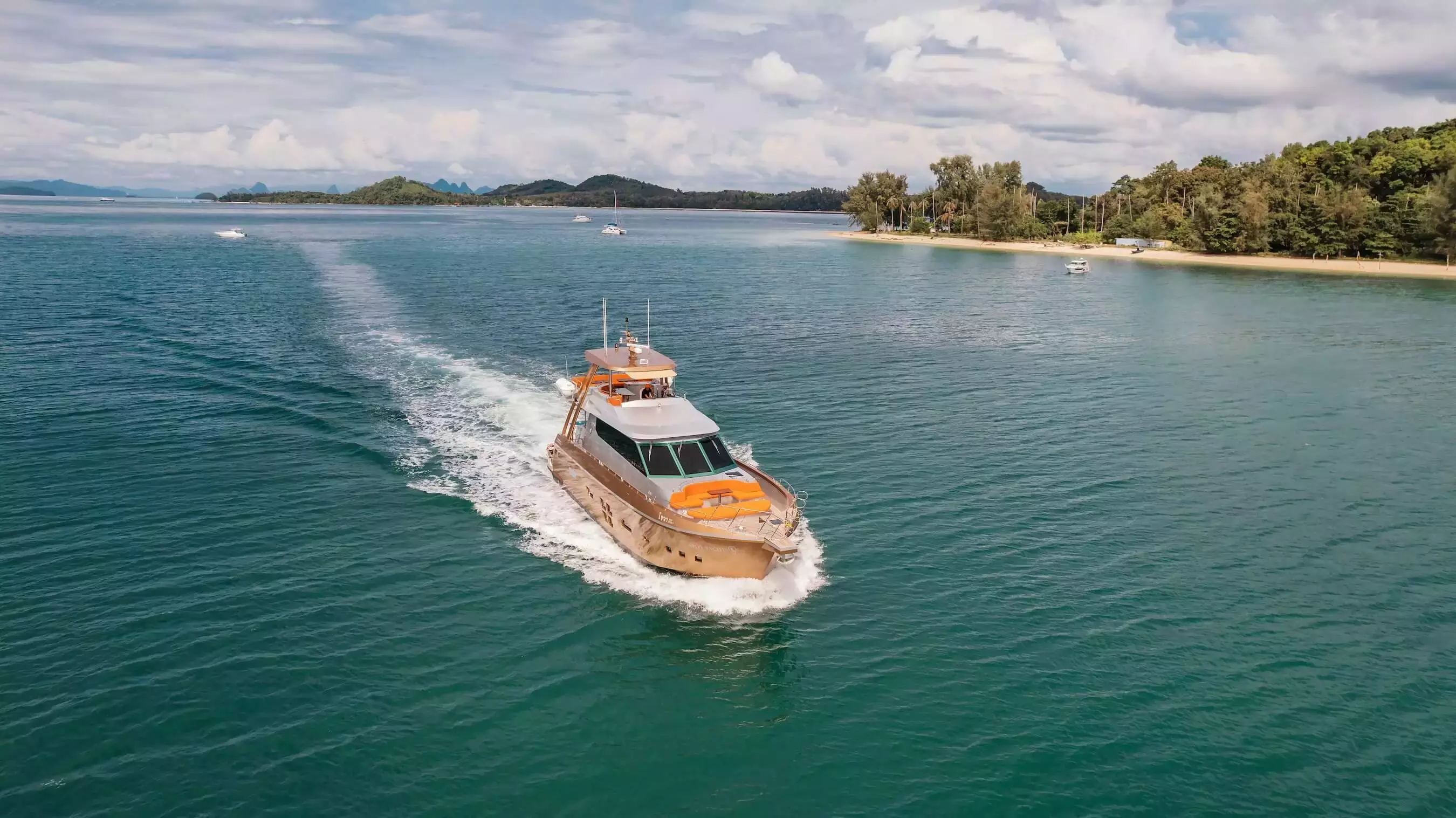 Chowa by SPLO Yachts - Special Offer for a private Motor Yacht Charter in Koh Samui with a crew