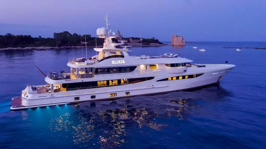 Elixir by Amels - Special Offer for a private Superyacht Charter in St Georges with a crew
