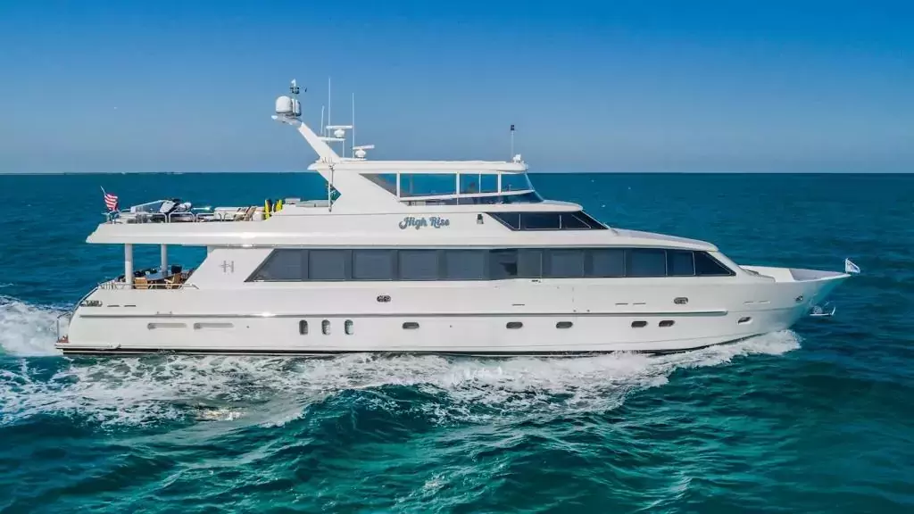 High Rise by Hargrave - Special Offer for a private Motor Yacht Charter in Simpson Bay with a crew