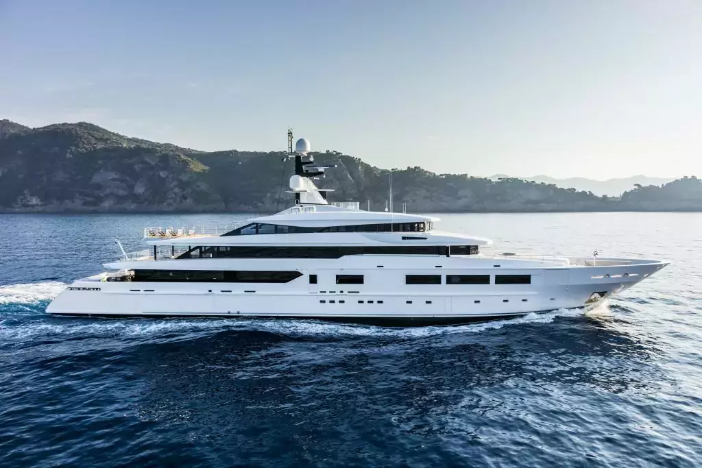 Suerte by Tankoa Yachts - Top rates for a Charter of a private Superyacht in US Virgin Islands