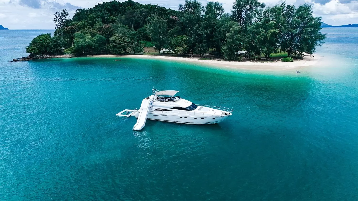 Oceana by Princess - Special Offer for a private Motor Yacht Charter in Krabi with a crew