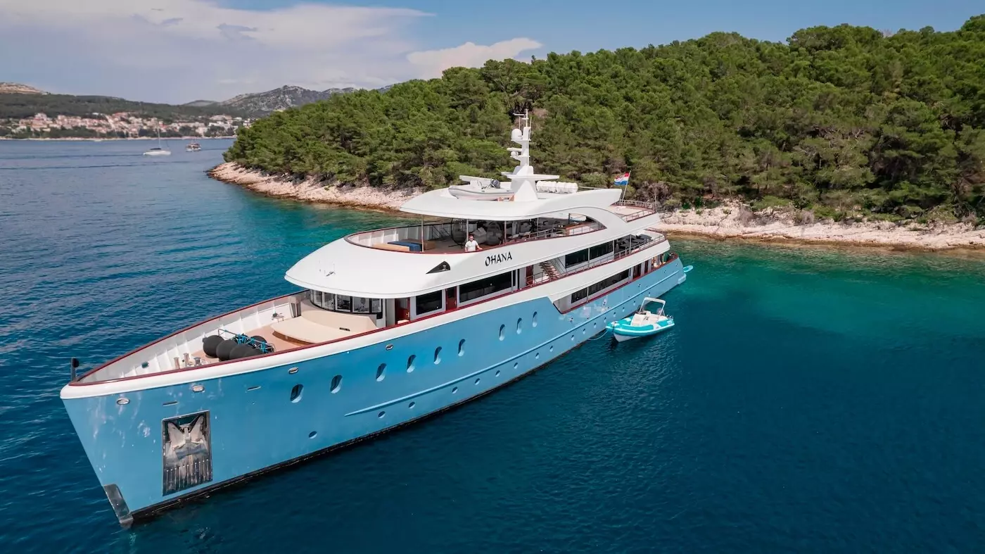 Ohana by Custom Made - Special Offer for a private Motor Yacht Charter in Dubrovnik with a crew