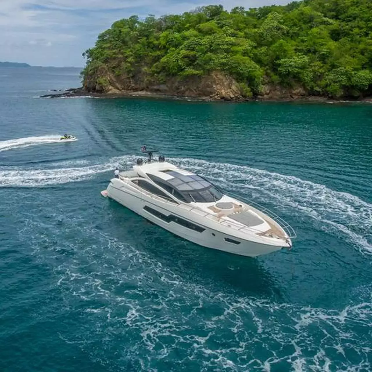 private yacht charter costa rica