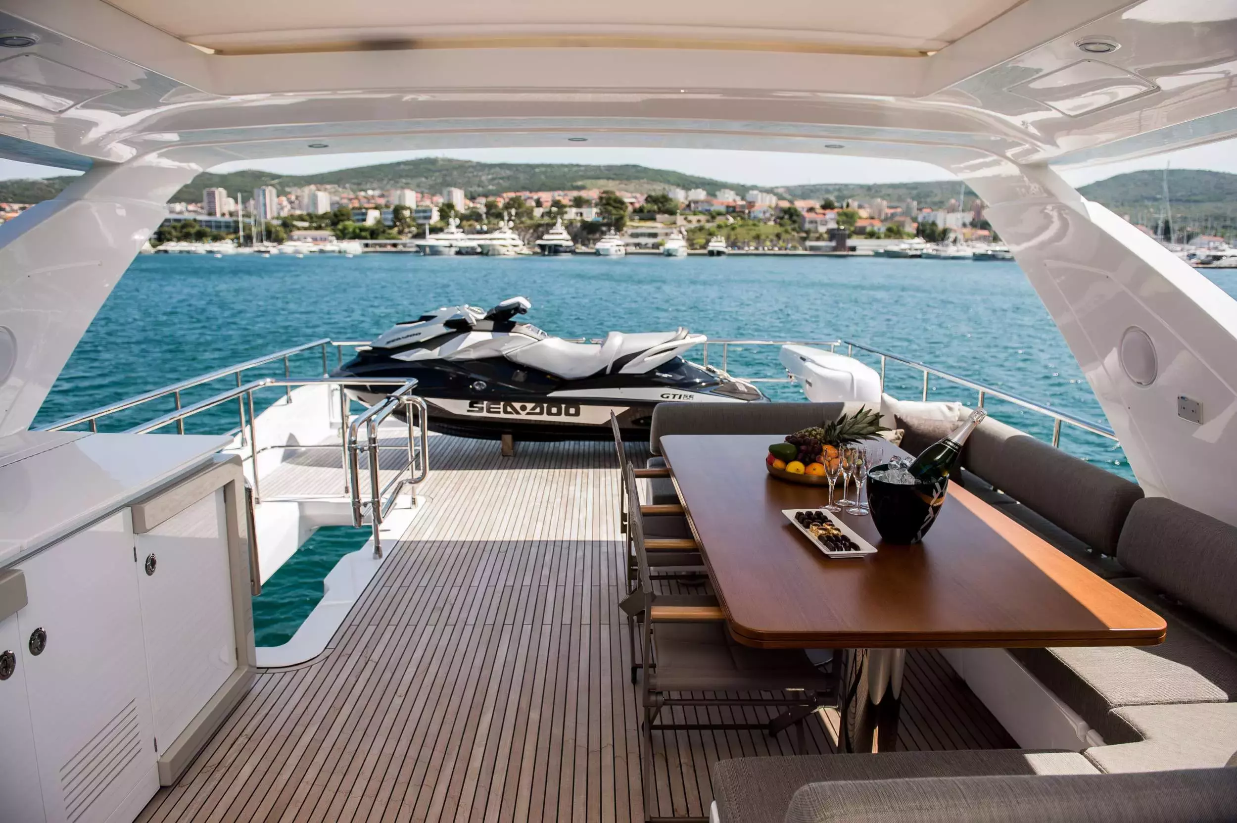 Alyss by Azimut - Special Offer for a private Motor Yacht Charter in Tribunj with a crew