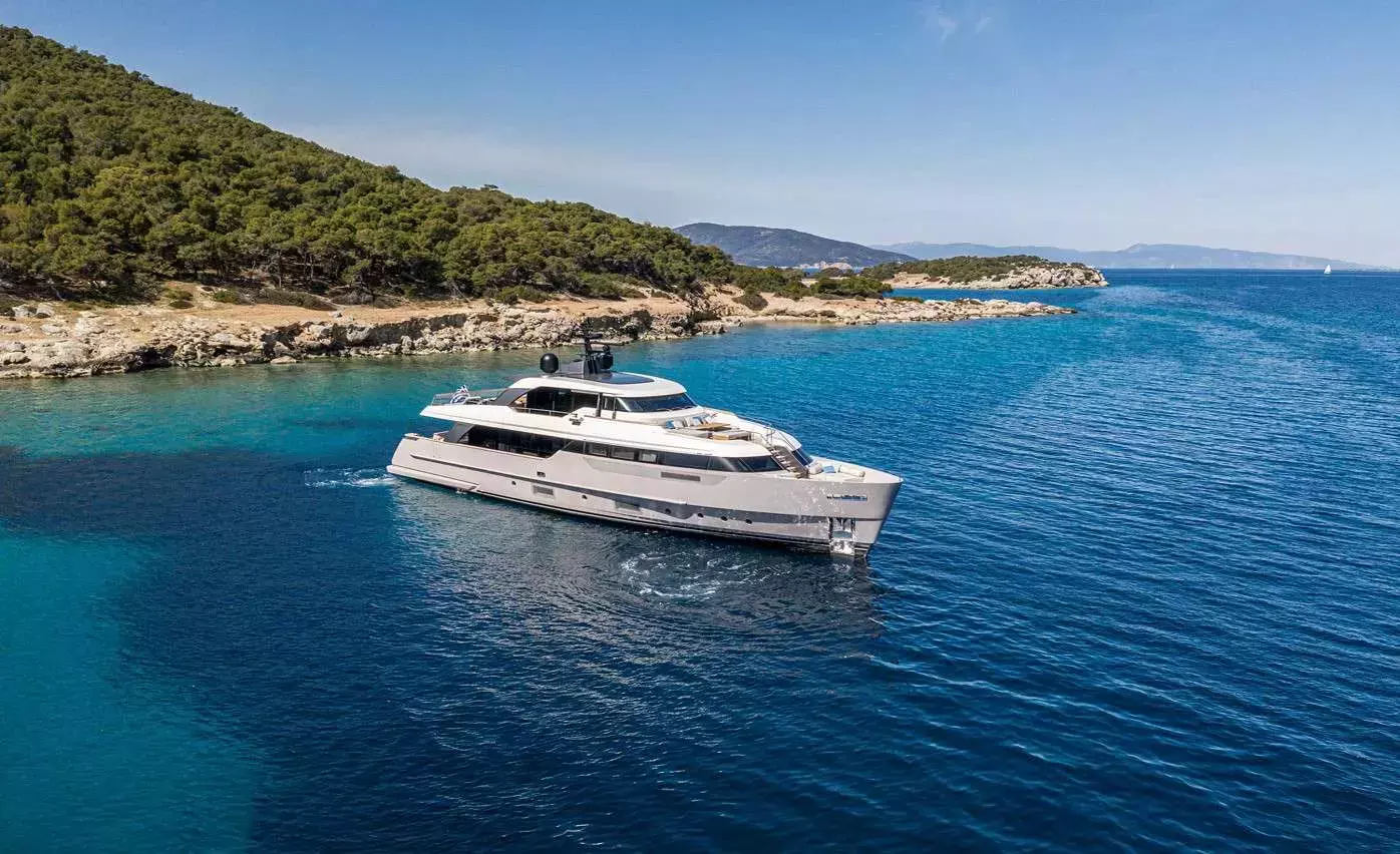 Fatsa by Sanlorenzo - Special Offer for a private Motor Yacht Charter in Athens with a crew