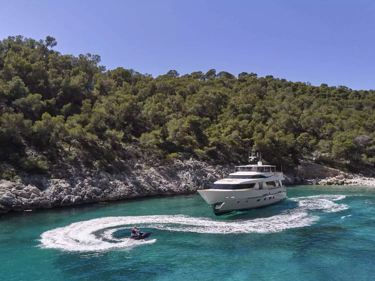 Flor by Sanlorenzo - Special Offer for a private Motor Yacht Charter in Corfu with a crew