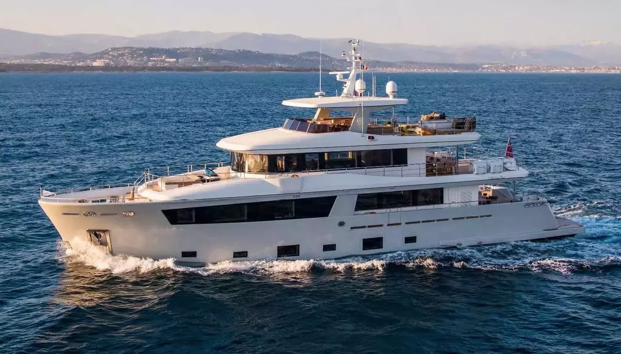 Mimi La Sardine by Cantiere Delle Marche - Special Offer for a private Superyacht Charter in Naples with a crew