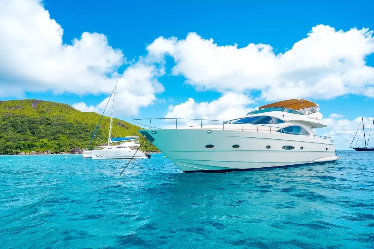 Casual by Astondoa - Private Motor Yacht Charter in Seychelles – Special Offer at Boatcrowd