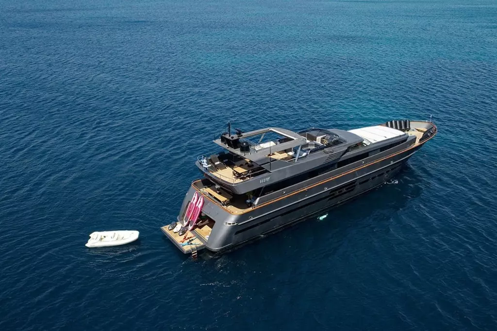 Benik by Cantieri di Pisa - Special Offer for a private Motor Yacht Charter in Monte Carlo with a crew