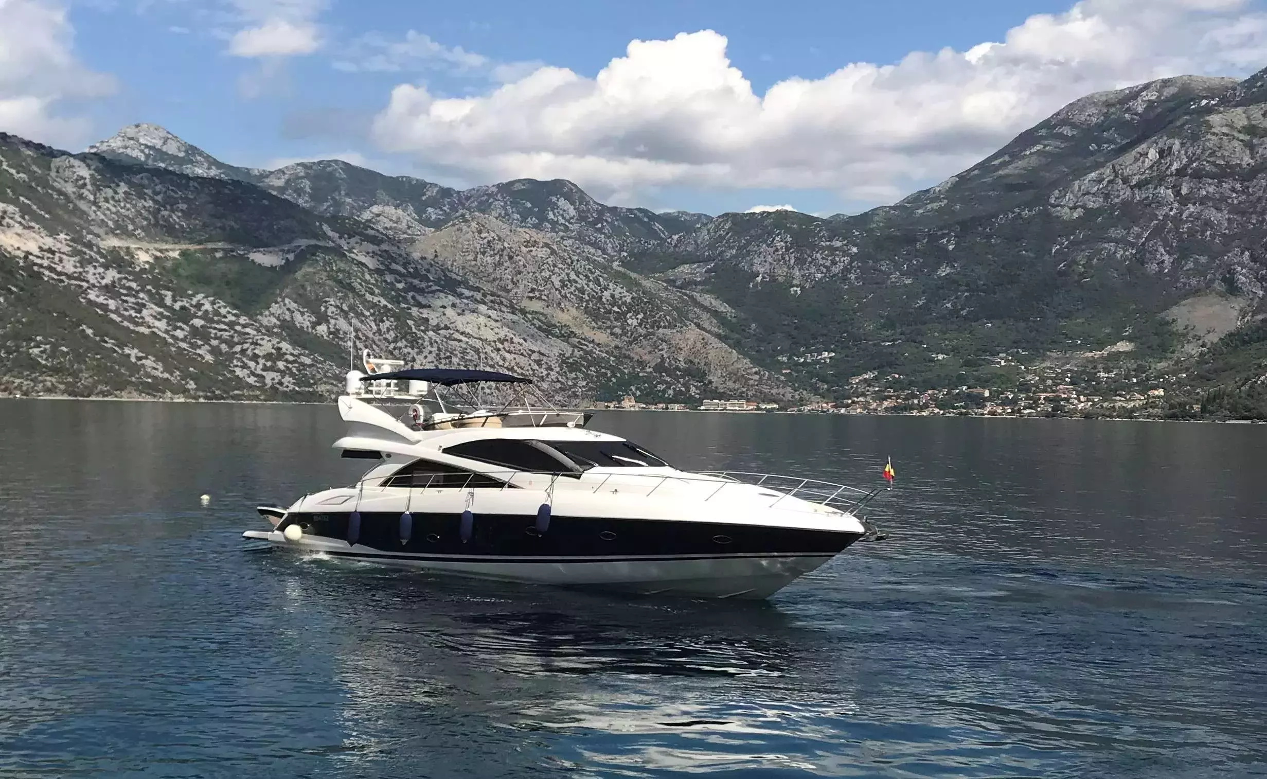 A super yacht the size of a smaller cruiser arrived in Tivat