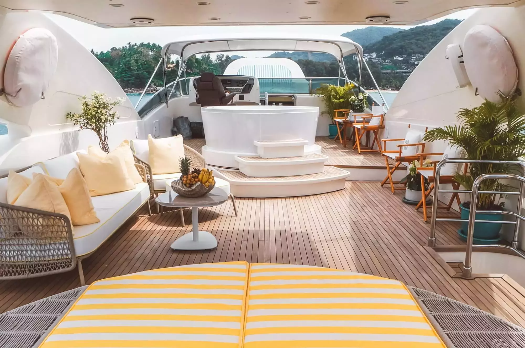 For Your Eyes Only by Astondoa – Private Superyacht Charter in Phuket – Special Offer at Boatcrowd