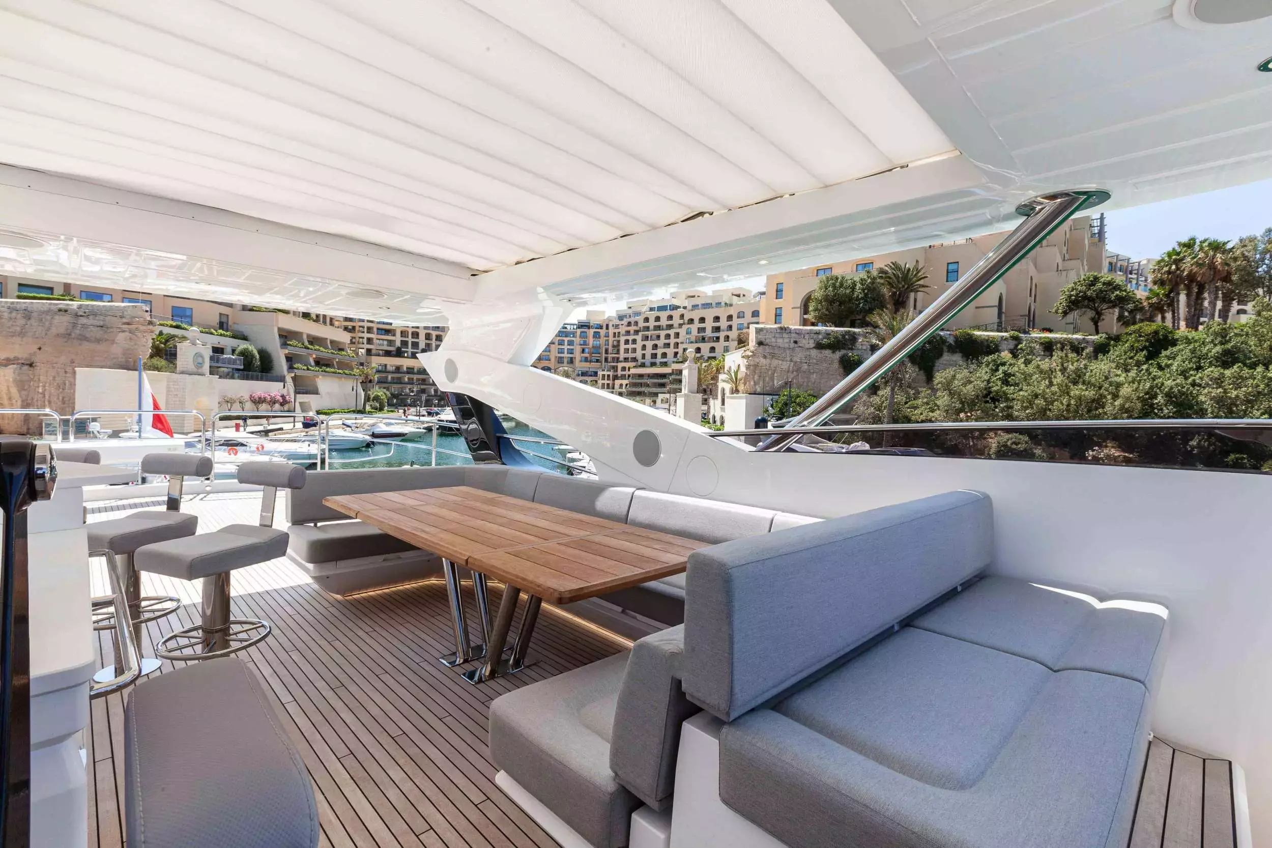 New Edge by Sunseeker - Top rates for a Rental of a private Superyacht in Cyprus
