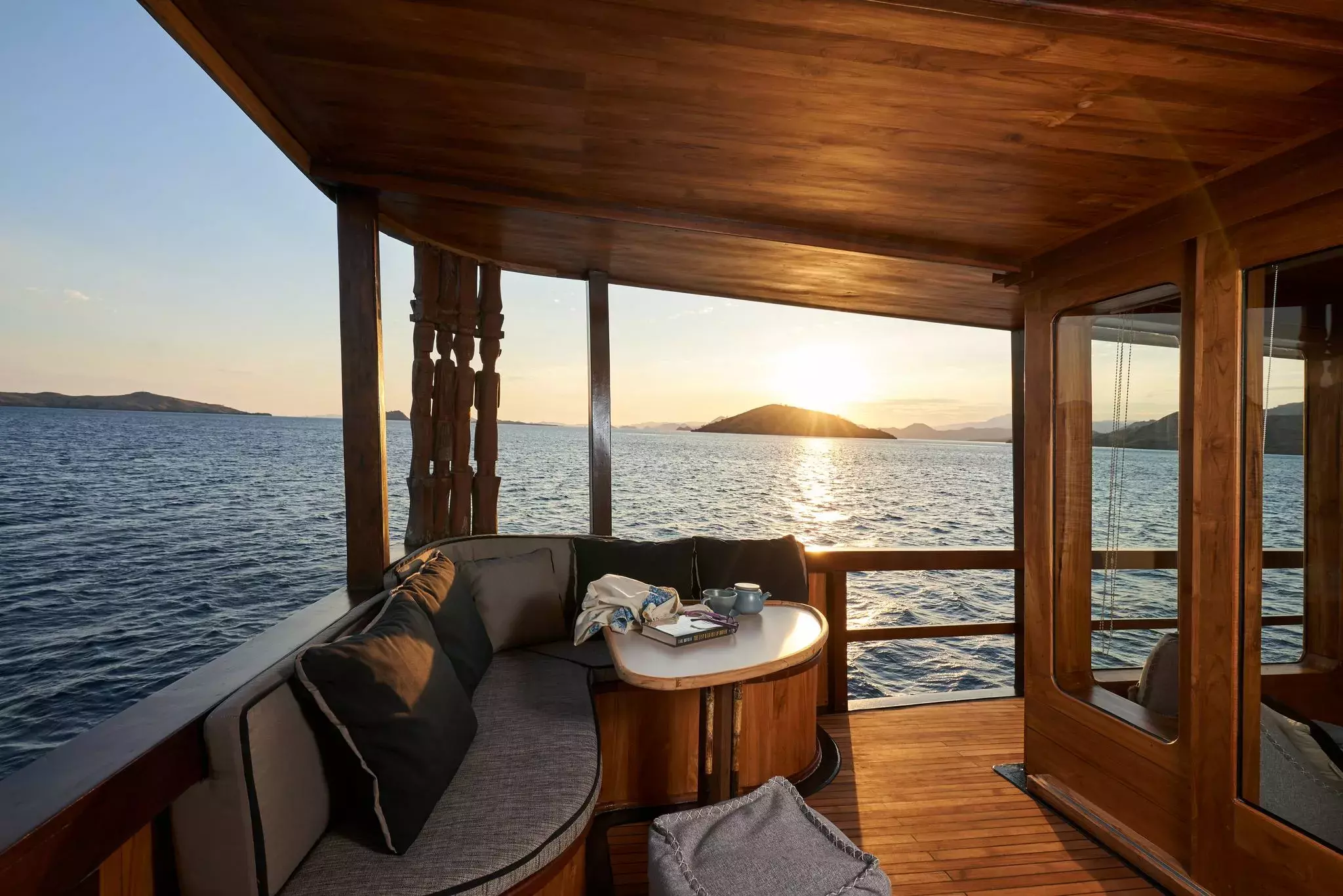 Oracle by Dijiwa Yacht – Private Motor Sailer Charter in Raja Ampat – Special Offer at Boatcrowd