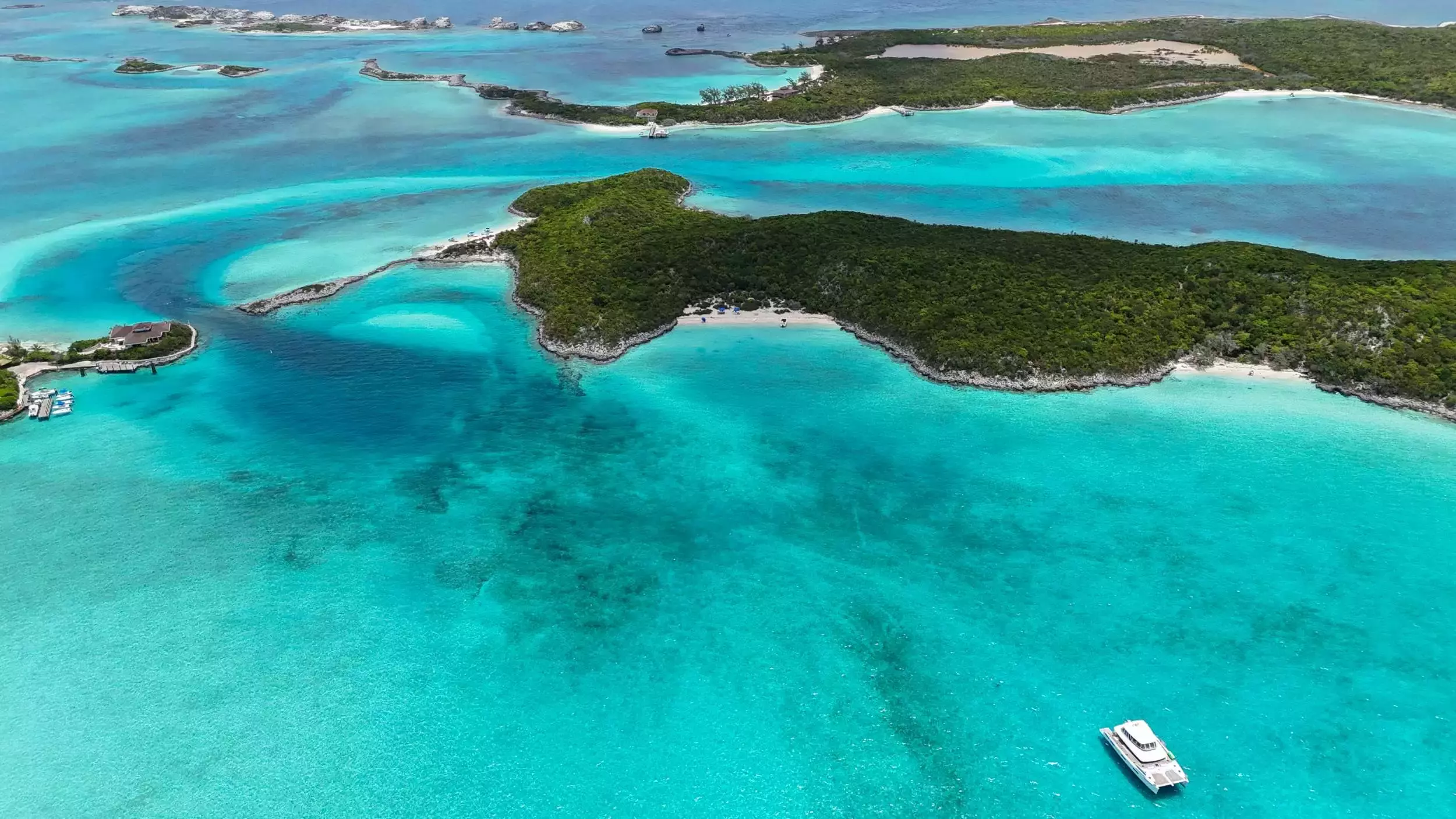 Playtime by Lagoon - Special Offer for a private Power Catamaran Rental in Abacos with a crew