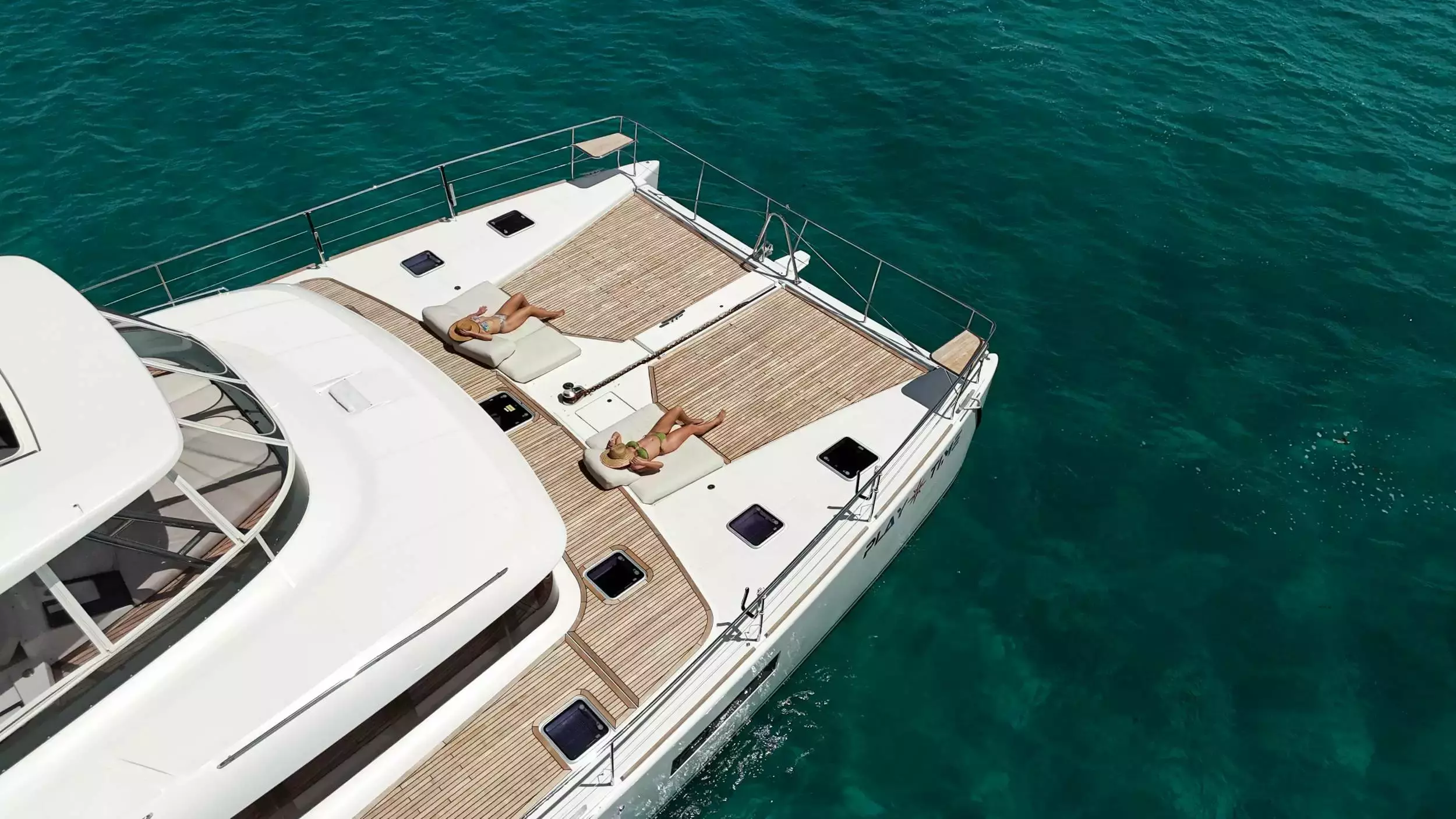 Playtime by Lagoon - Special Offer for a private Power Catamaran Rental in Abacos with a crew