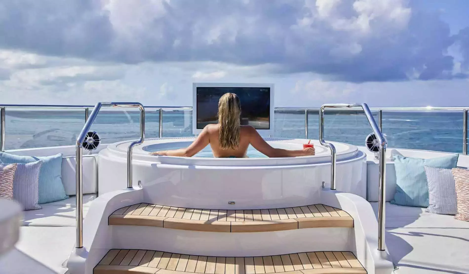 Arkadia by Heesen - Special Offer for a private Superyacht Charter in St Vincent with a crew
